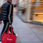 Neiman Marcus closes flagship Dallas store, saddens customers